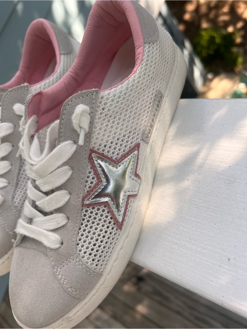 Vintage Havana Free2 White Mesh Star Sneakers | Women’s Size 8